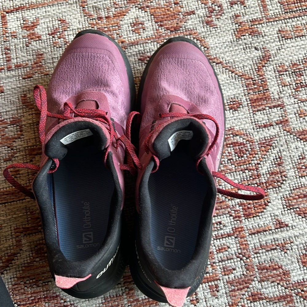 Salomon gortex hiking shoes - Picture 5 of 7